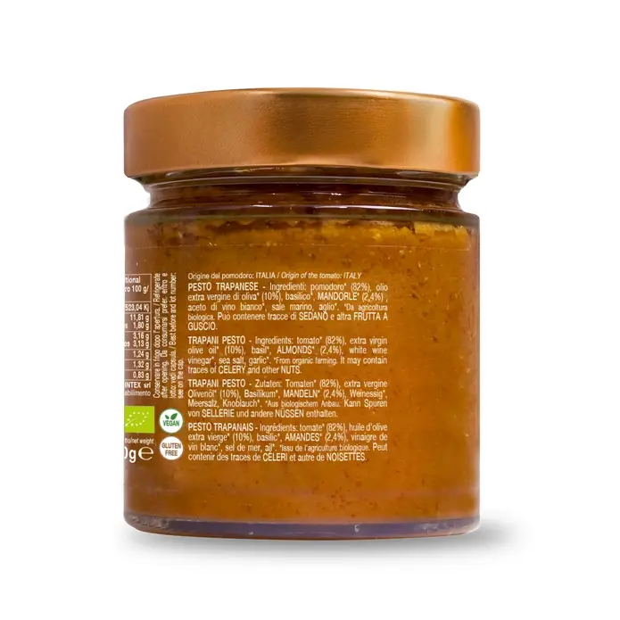 Pesto biologique à la trapanese de chez Convivia en Sicile, dans un pot en verre de 190g avec ingredients.